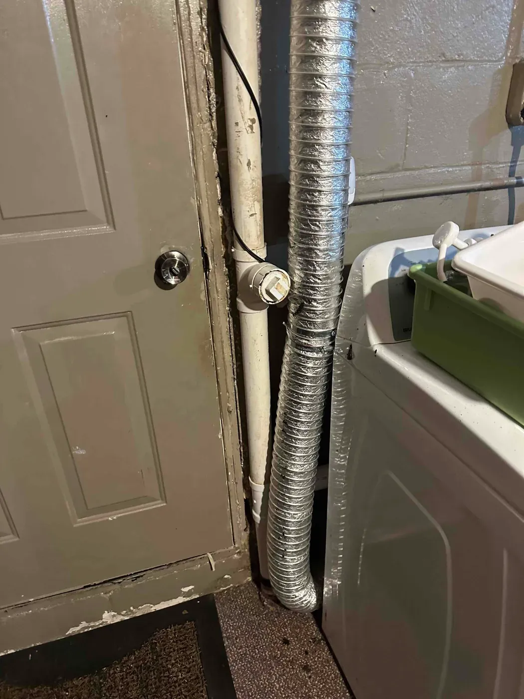 Job photo: cleared laundry stack in Omaha