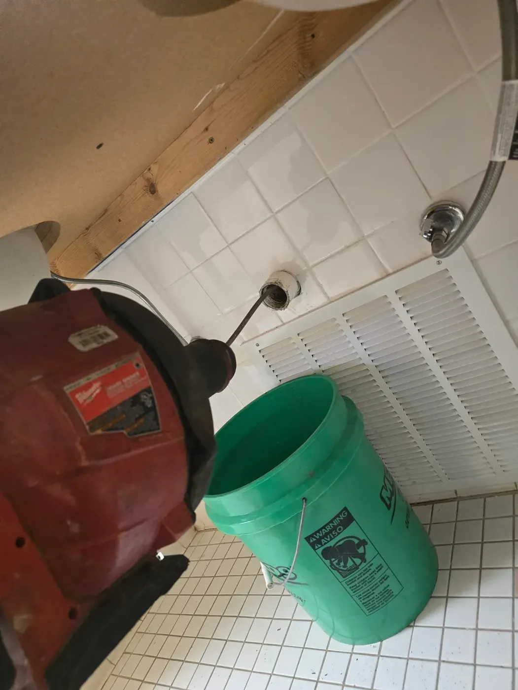 Job photo: clogged bathroom sinks in Council Bluffs